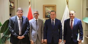عبد العزيز قنصوة يلتقي المدير العام للألكسو لبحث تعزيز التعاون الثقافي والعلمي